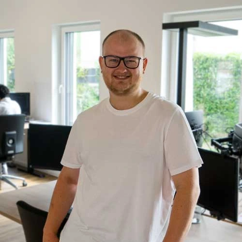 Jonas Wigger, Webentwicklung